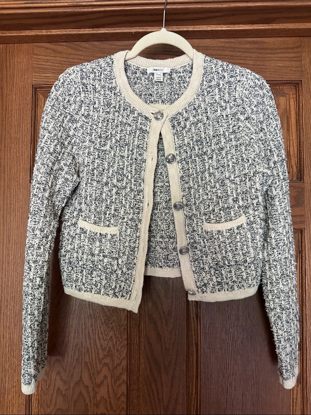 Black and Cream Boucle Tweed pattern Cropped Cardigan
